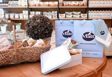 MATT A MILANO CON IL SUO FLAGSHIP STORE