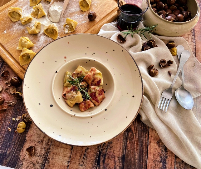 RAVIOLI DI SALSICCIA E CASTAGNE: PRIMO AUTUNNALE